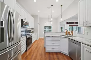 448 Lake Harris Dr, Lakeland, FL 33813 - Photo 10
