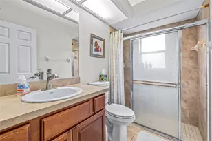 6798 HartsWorth Dr, Lakeland, FL 33813 - Photo 34