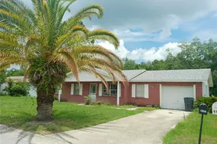 6131 Doe Cir E, Lakeland, FL 33809 - Photo 2