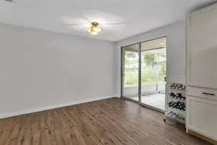 217 4th Jpv St, Winter Haven, FL 33880 - Photo 4