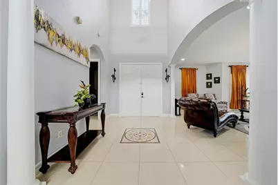18043 Cozumel Isle Drive, Tampa, FL 33647 - Photo 6