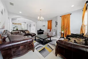 18043 Cozumel Isle Dr, Tampa, FL 33647 - Photo 2