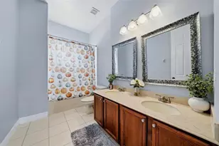 18043 Cozumel Isle Dr, Tampa, FL 33647 - Photo 56