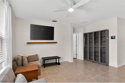 4981 Foxglove Circle, Lakeland, FL 33811 - Photo 10