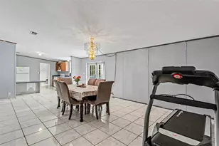 4736 Walnut Cir S, Lakeland, FL 33810 - Photo 16
