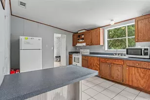 4736 Walnut Cir S, Lakeland, FL 33810 - Photo 12