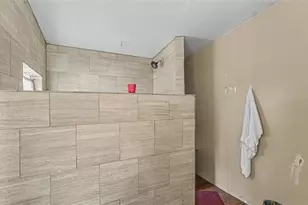 4736 Walnut Cir S, Lakeland, FL 33810 - Photo 24