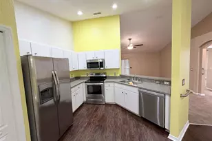 5967 Hillside Heights Dr, Lakeland, FL 33812 - Photo 2