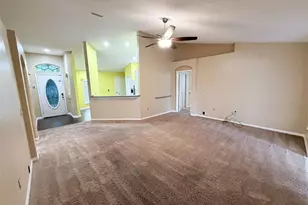 5967 Hillside Heights Dr, Lakeland, FL 33812 - Photo 4