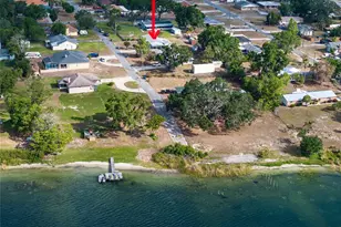 729 E Lake Ave, Eagle Lake, FL 33839 - Photo 4