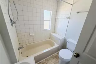 1002 Avenue E, Haines City, FL 33844 - Photo 6