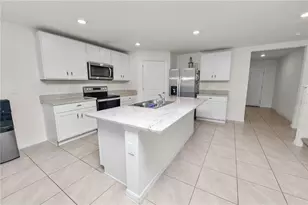 3715 Capri Coast Dr, Plant City, FL 33565 - Photo 6