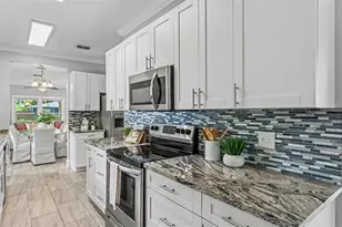 541 W Park St, Lakeland, FL 33803 - Photo 16