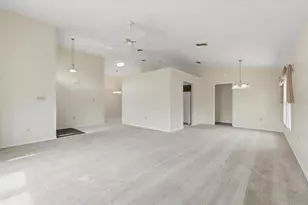 6006 Crane Dr, Lakeland, FL 33809 - Photo 8