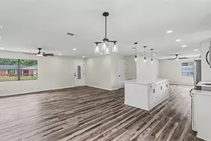 1311 Northglen Ln, Lakeland, FL 33813 - Photo 12