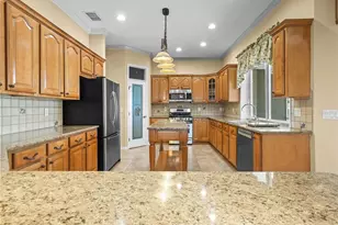 3611 N Forbes Rd, Plant City, FL 33565 - Photo 6