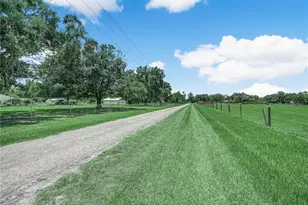 3611 N Forbes Rd, Plant City, FL 33565 - Photo 42