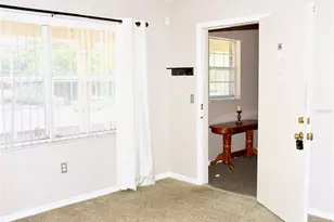 1920 E Edgewood Dr, Lakeland, FL 33803 - Photo 4