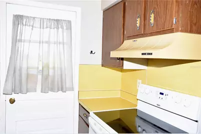 1920 E Edgewood Drive #A8, Lakeland, FL 33803 - Photo 10