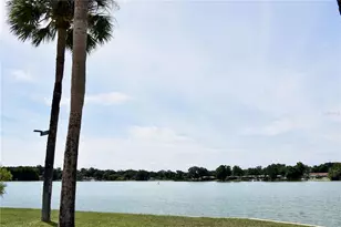 1920 E Edgewood Dr, Lakeland, FL 33803 - Photo 38
