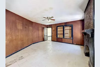 2436 10th Street S, Saint Petersburg, FL 33705 - Photo 18