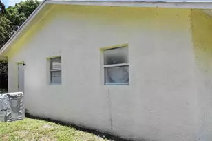 907 Pine St, Immokalee, FL 34142 - Photo 24