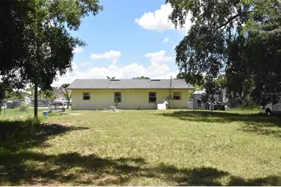 907 Pine Street, Immokalee, FL 34142 - Photo 22