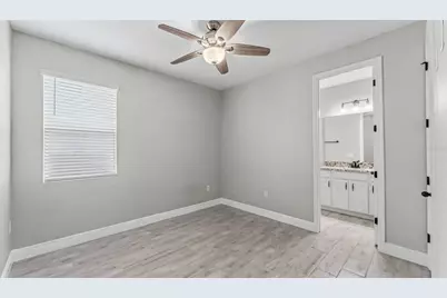 6265 Dolostone Drive, Lakeland, FL 33811 - Photo 4