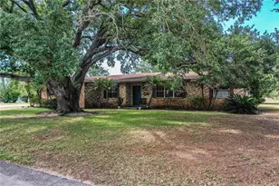 3533 Crestwood Ct, Lakeland, FL 33812 - Photo 4
