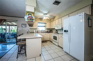 3533 Crestwood Ct, Lakeland, FL 33812 - Photo 10