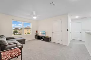 35704 Doveland Dr, Zephyrhills, FL 33541 - Photo 16