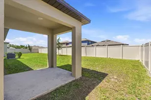 35029 Brackett Bnd, Zephyrhills, FL 33541 - Photo 40