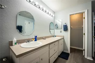 8010 Ashley Pointe Dr, Lakeland, FL 33810 - Photo 14