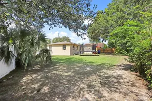 4833 Ashland Dr, Tampa, FL 33610 - Photo 12