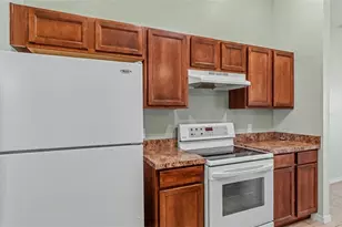 265 Majestic Gardens Ln, Winter Haven, FL 33880 - Photo 8