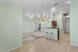 265 Majestic Gardens Ln, Winter Haven, FL 33880 - Photo 12
