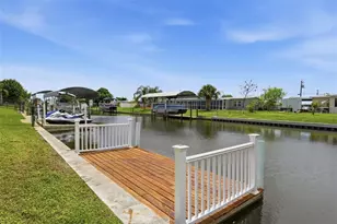 178 Dowling Ave NE, Port Charlotte, FL 33952 - Photo 2