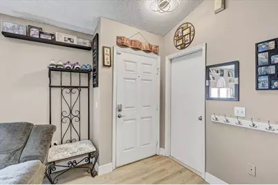 30257 Birdhouse Drive, Wesley Chapel, FL 33545 - Photo 4