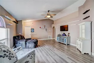 30257 Birdhouse Dr, Wesley Chapel, FL 33545 - Photo 8
