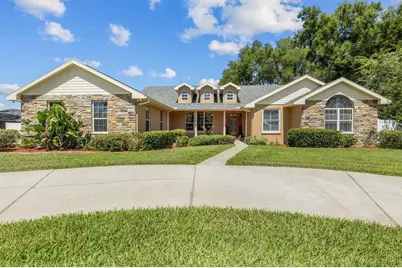 615 N Oak Avenue, Fort Meade, FL 33841 - Photo 2