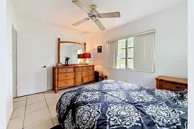 6330 Emerson Avenue S, Saint Petersburg, FL 33707 - Photo 20