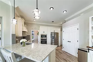 406 Terranova St, Winter Haven, FL 33884 - Photo 12