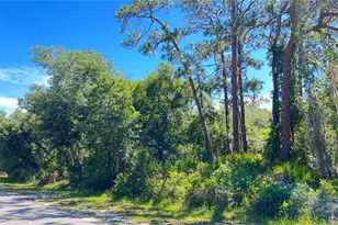 922 Poinciana Dr, Indian Lake Estates, FL 33855 - Photo 1