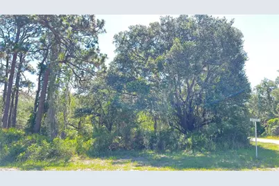 922 Poinciana Drive, Indian Lake Estates, FL 33855 - Photo 4