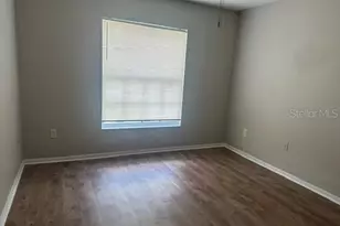 515 Scarlet Maple Ct, Plant City, FL 33563 - Photo 12