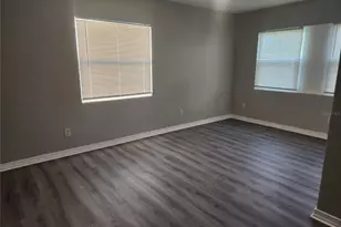 1040 Ruby St, Lakeland, FL 33815 - Photo 6