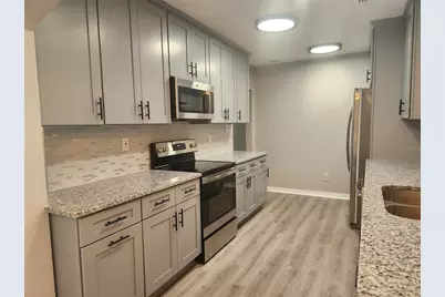 1040 Ruby Street, Lakeland, FL 33815 - Photo 2