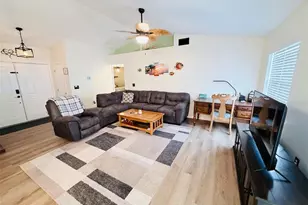 6868 Bordeaux Blvd, Lakeland, FL 33811 - Photo 8