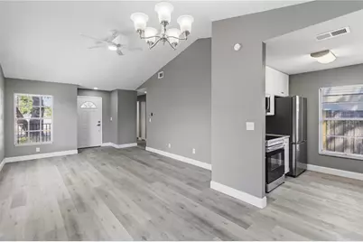 4626 Eastwind Drive, Plant City, FL 33566 - Photo 6