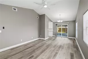 4626 Eastwind Dr, Plant City, FL 33566 - Photo 4